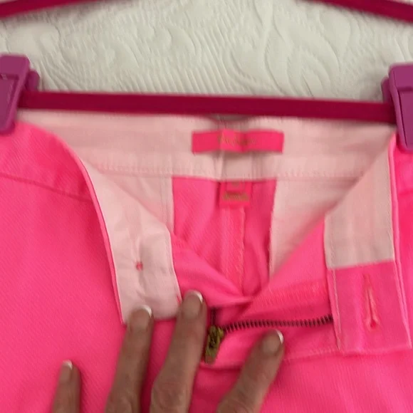 Lilly Pulitzer Buttercup Stretch Shorts in color Pink Isle, Size 10. - Picture 9 of 13